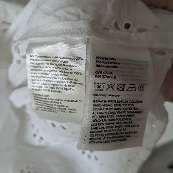 H&M Women's White Eyelet Blouse - Size XL - Picture 5 of 5
